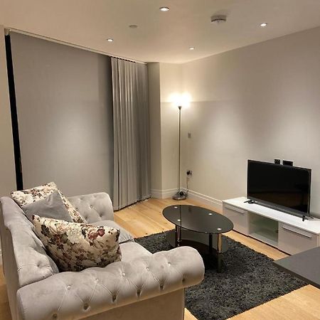 Studio Come 1 Bed Flat In Vauxhall Next To Battersea ลอนดอน ภายนอก รูปภาพ